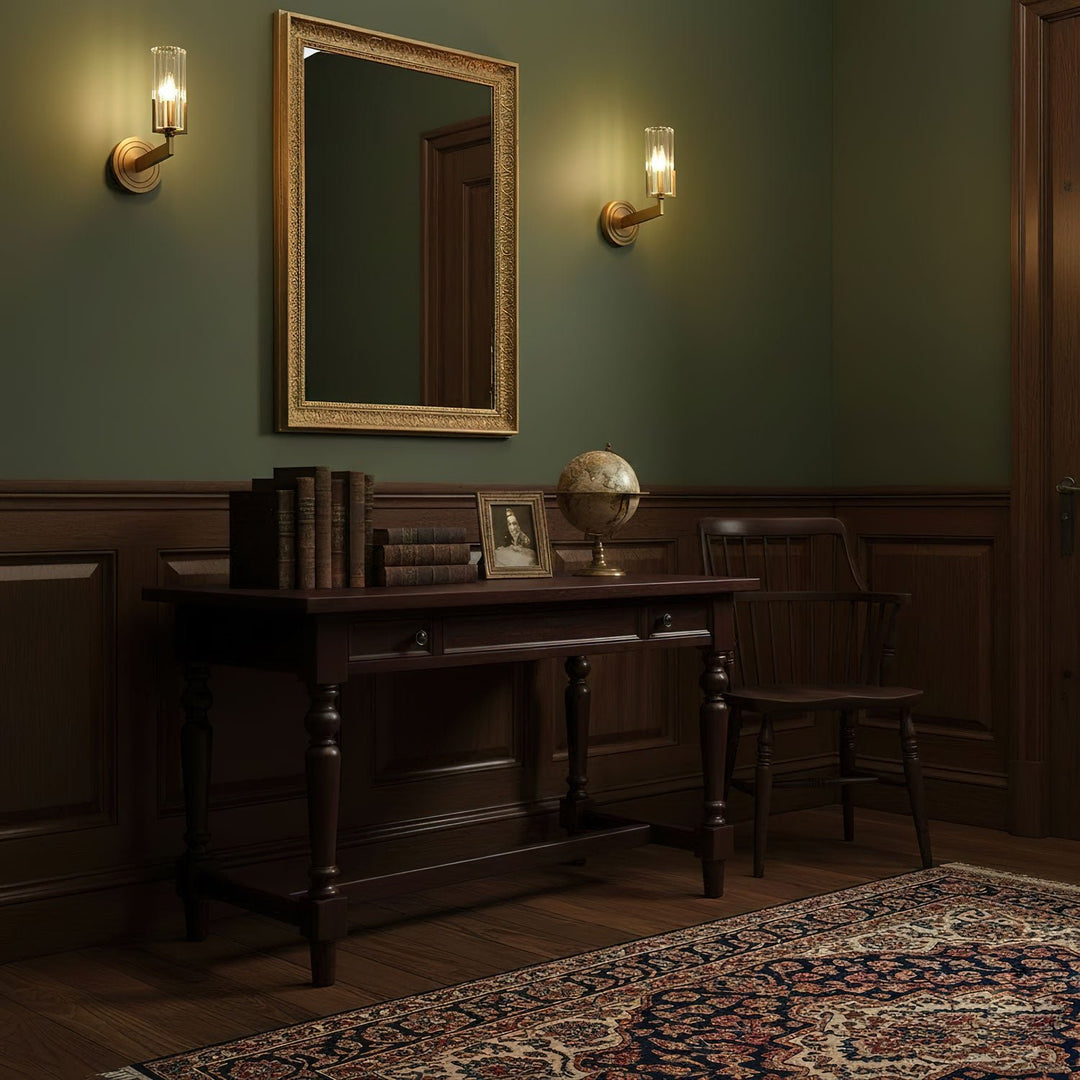 Kayla Brass Wall Lamp - Vakkerlight