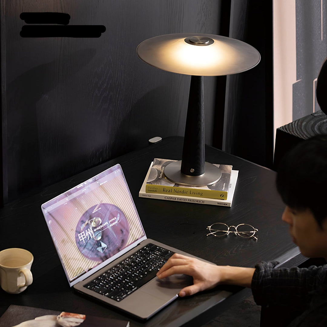 Kizu Peak Table Lamp - Vakkerlight