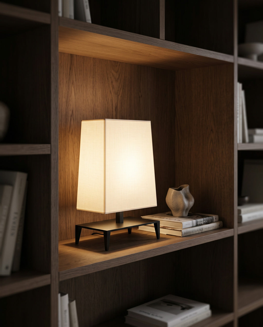 Kubo Architectural Table Lamp