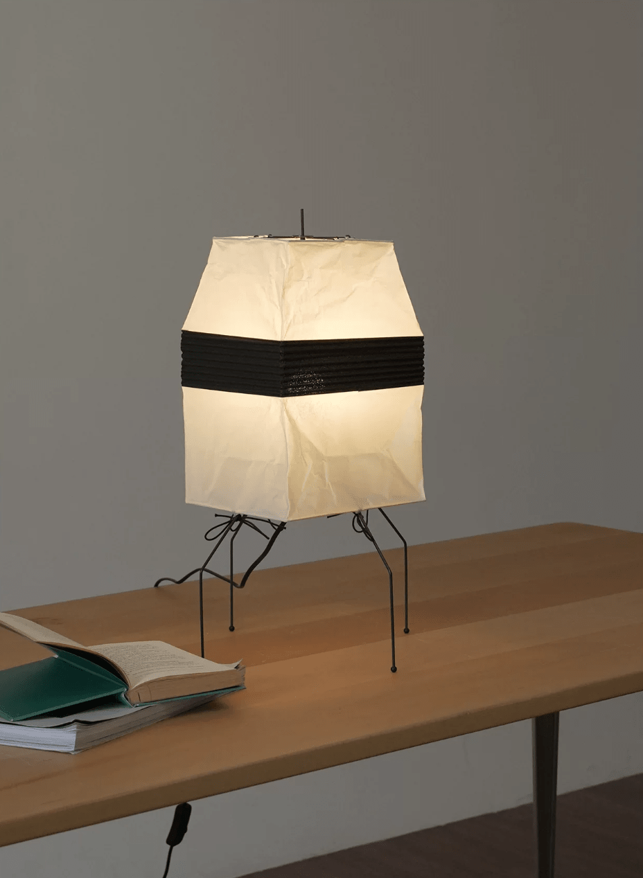Kumo Paper Shade Table &amp; Floor Lamp - Vakkerlight