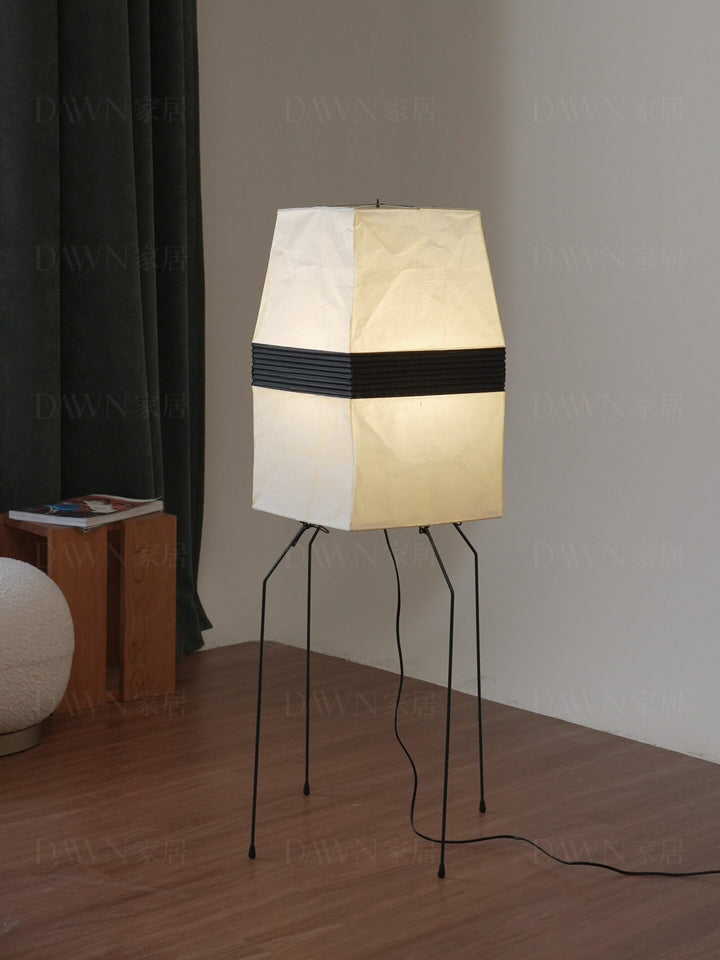 Kumo Paper Shade Table &amp; Floor Lamp - Vakkerlight