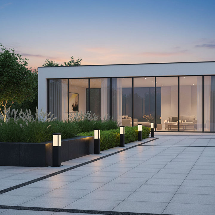 Kuzco Bollard Solar Outdoor Light - Vakkerlight