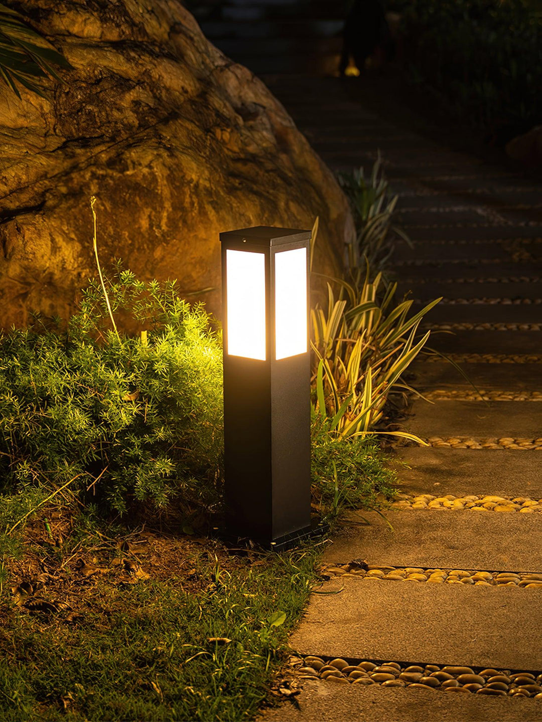 Kuzco Bollard Garden Light - Vakkerlight