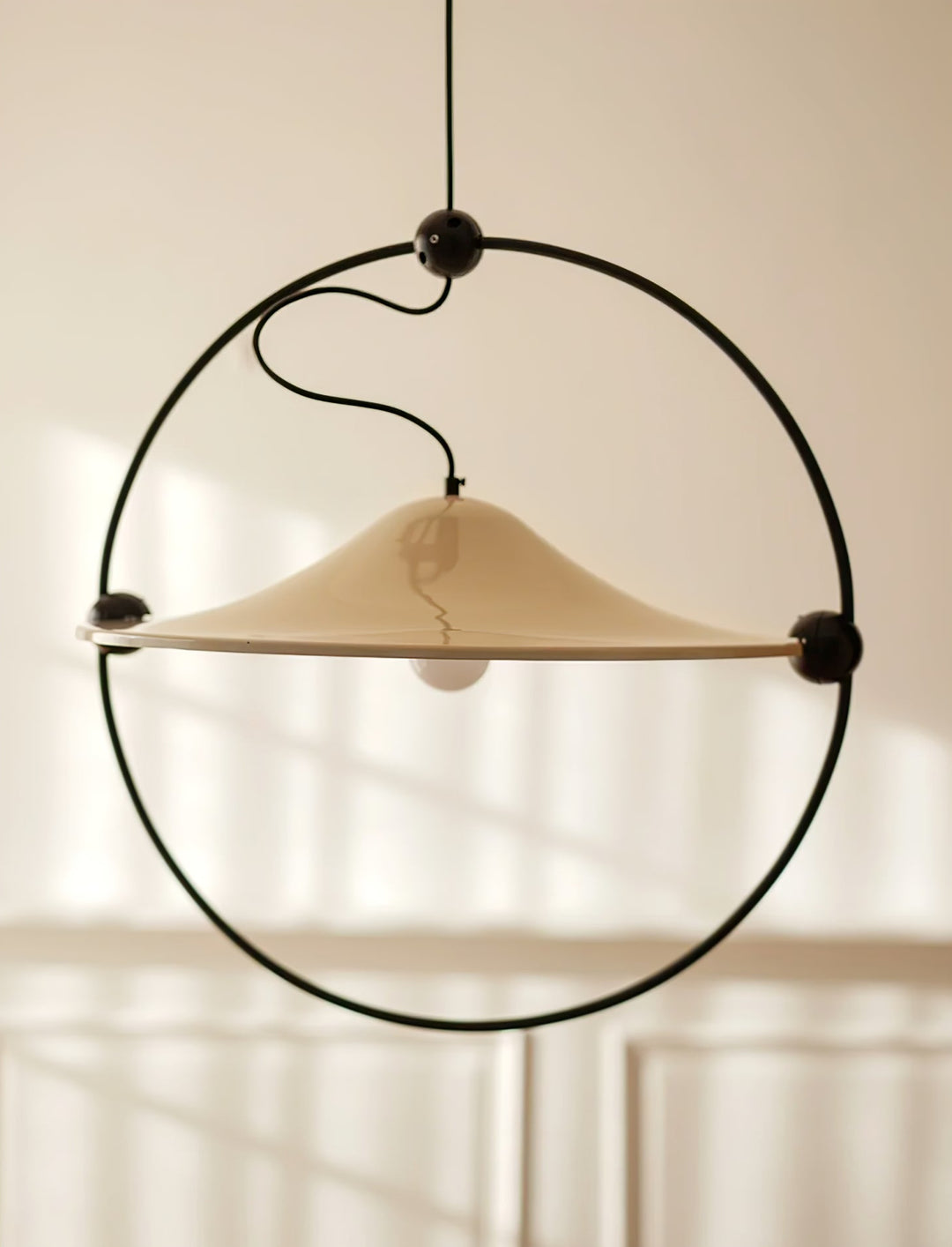 Kyra Pendant Light - Vakkerlight