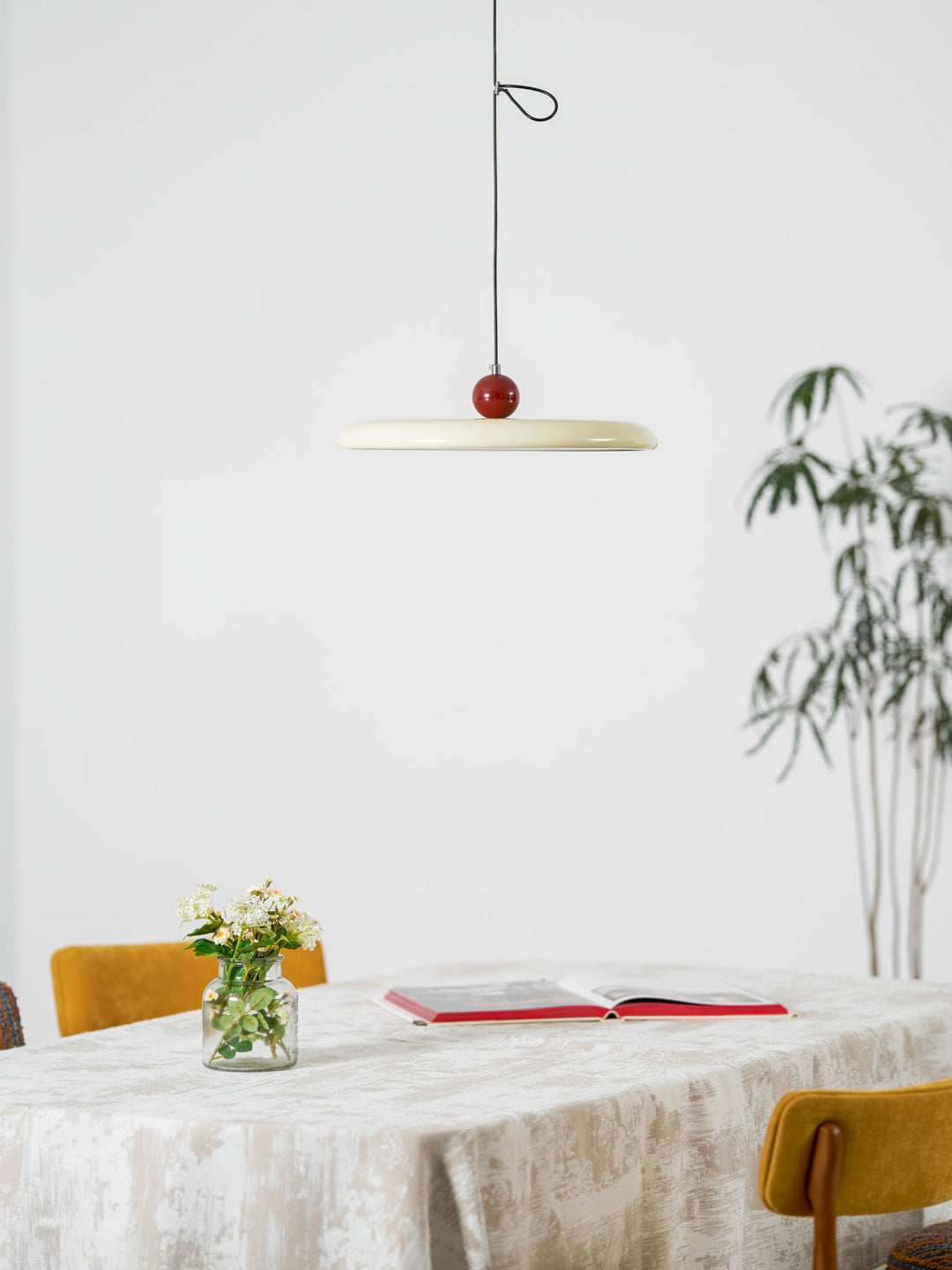 Lola Swing Pendant Lamp - Vakkerlight
