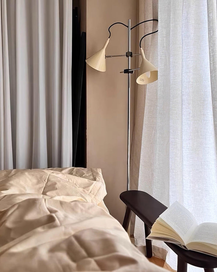 Laiton Floor Lamp - Vakkerlight