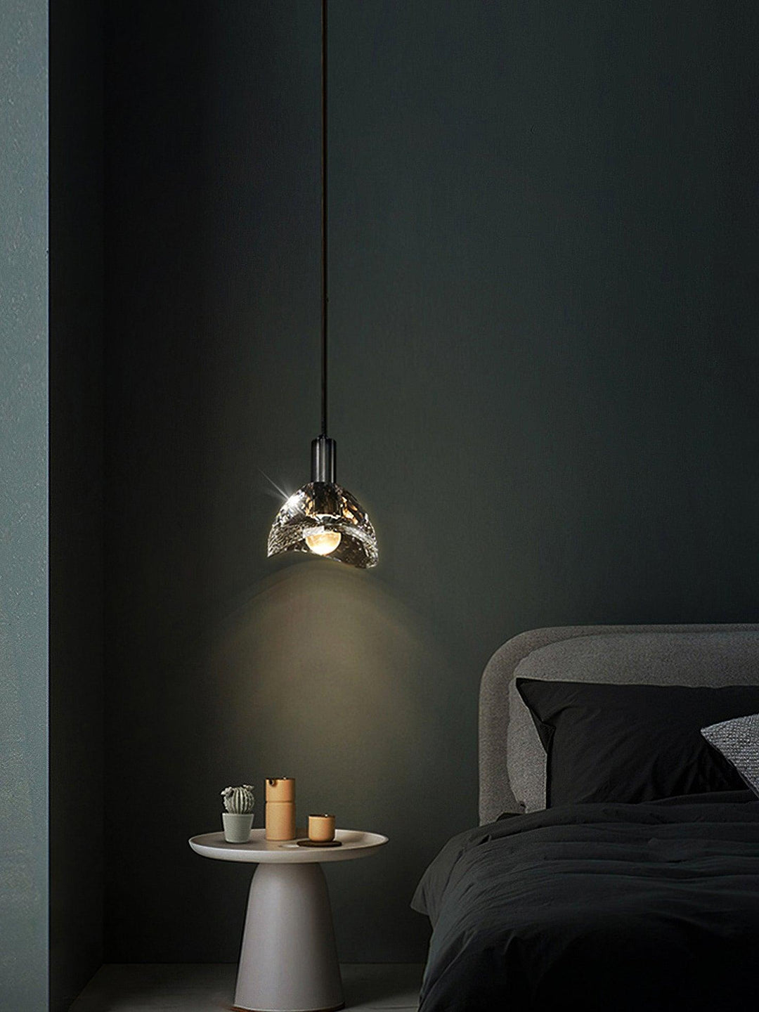 Latham Glass Pendant Lamp - Vakkerlight