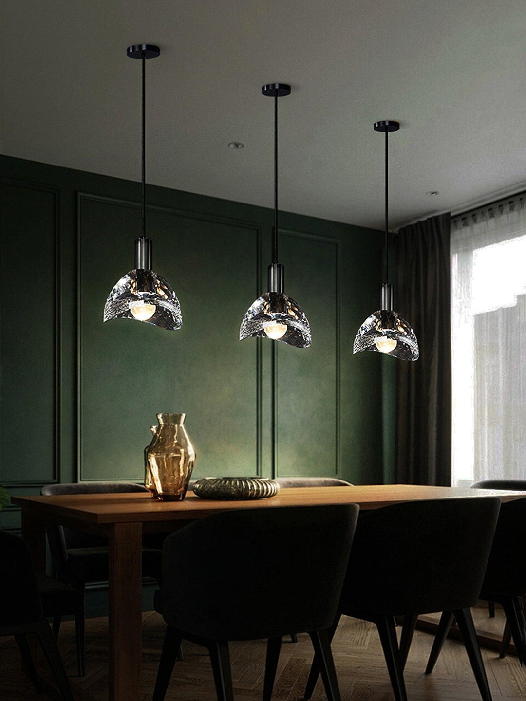 Latham Glass Pendant Lamp - Vakkerlight