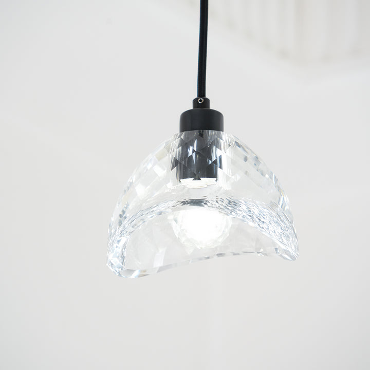 Latham Glass Pendant Lamp