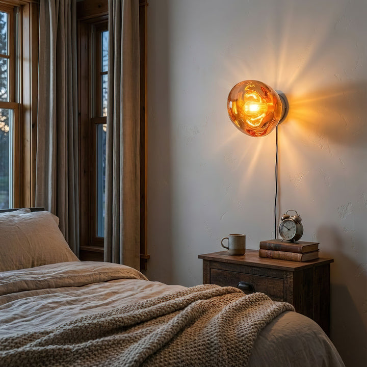 Lava Plug - in Wall Lamp - Vakkerlight