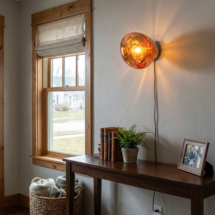 Lava Plug - in Wall Lamp - Vakkerlight