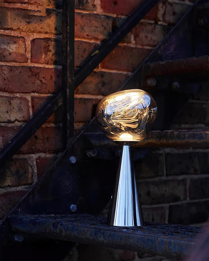 Lava Rechargeable Table Lamp - Vakkerlight