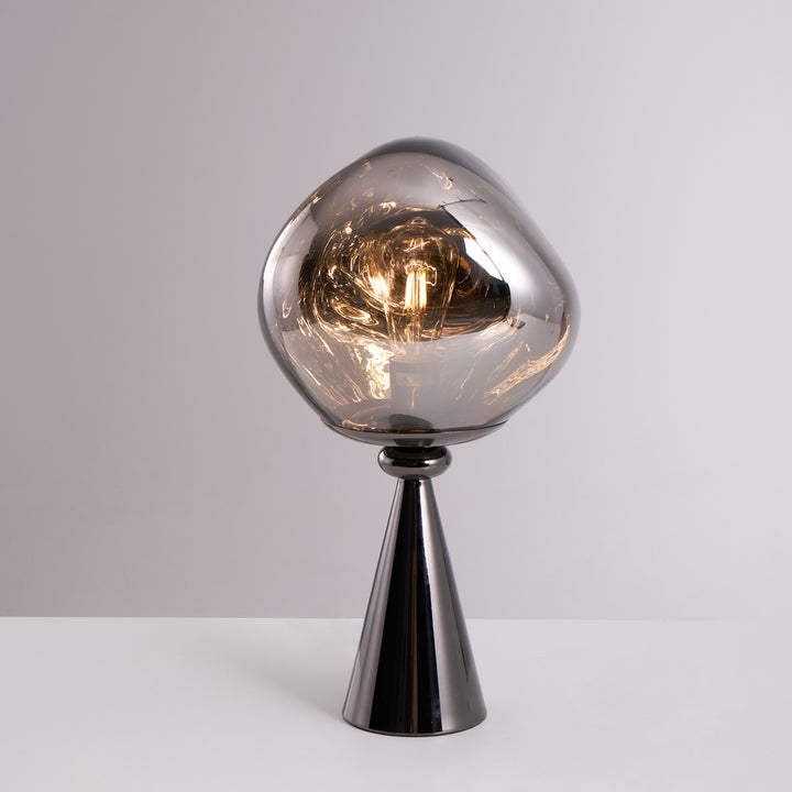 Lava Cone Table Lamp - Vakkerlight