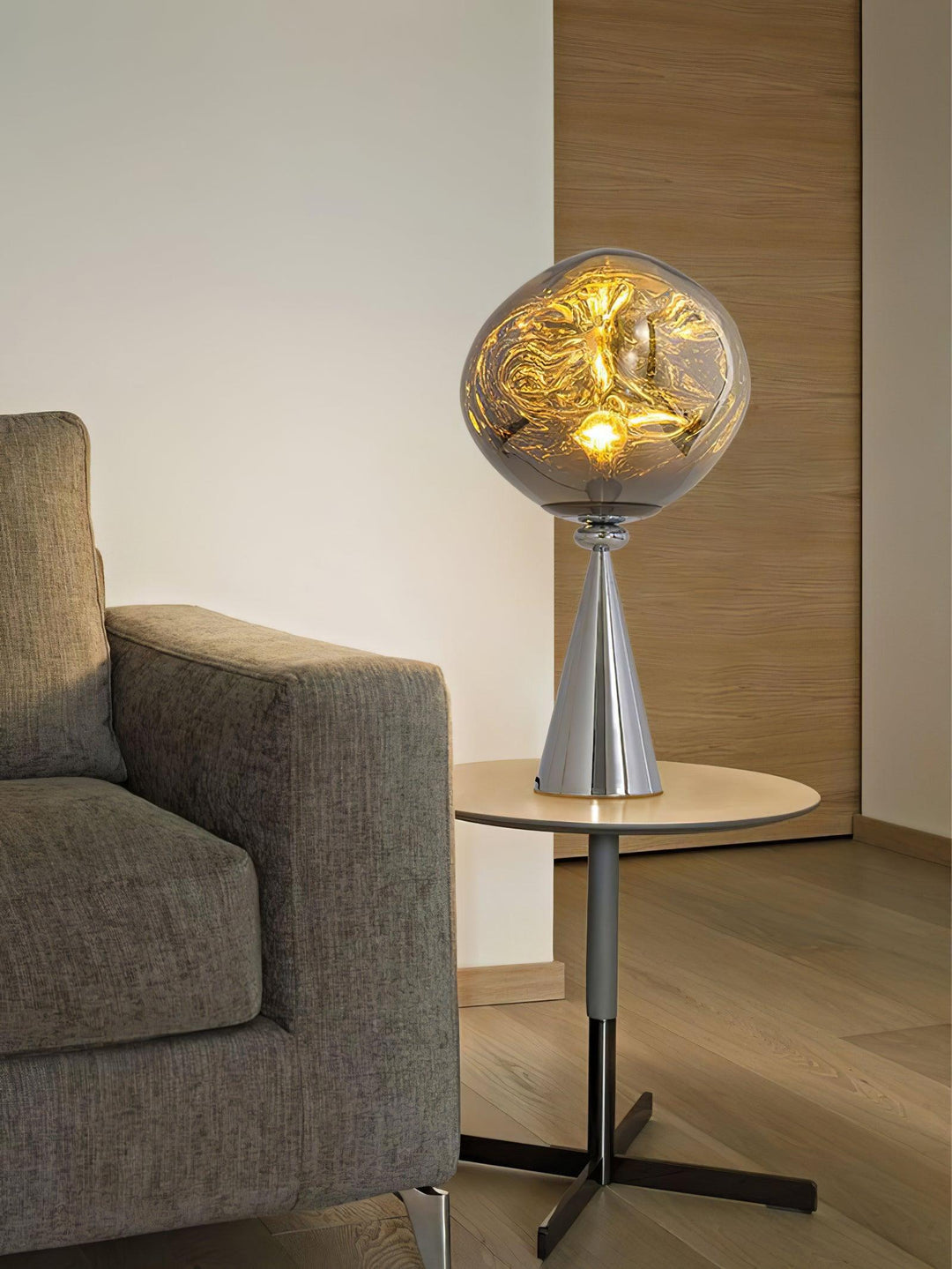 Lava Cone Table Lamp - Vakkerlight