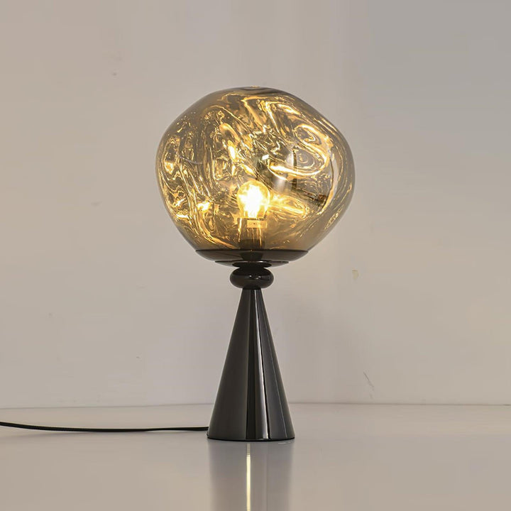 Lava Cone Table Lamp - Vakkerlight