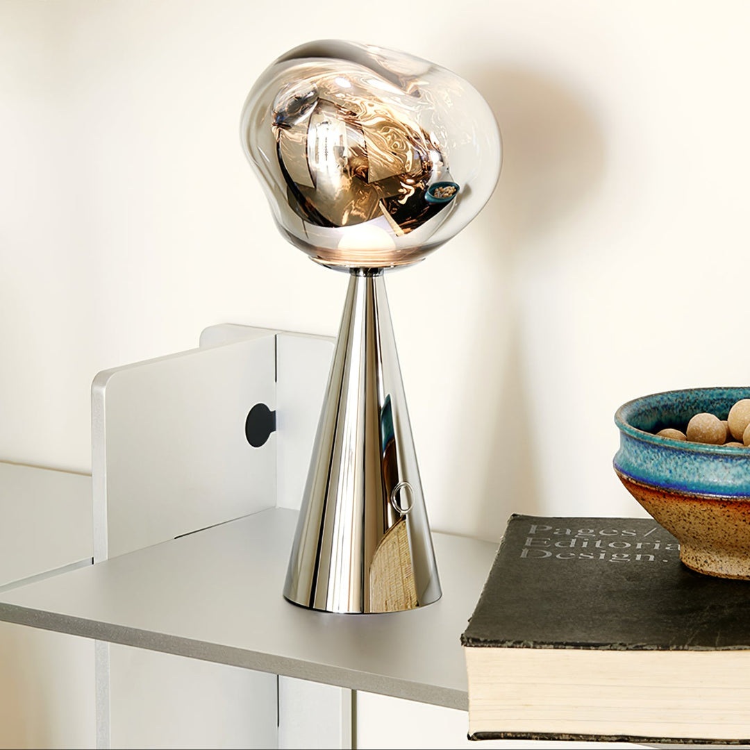 Lava Rechargeable Table Lamp - Vakkerlight