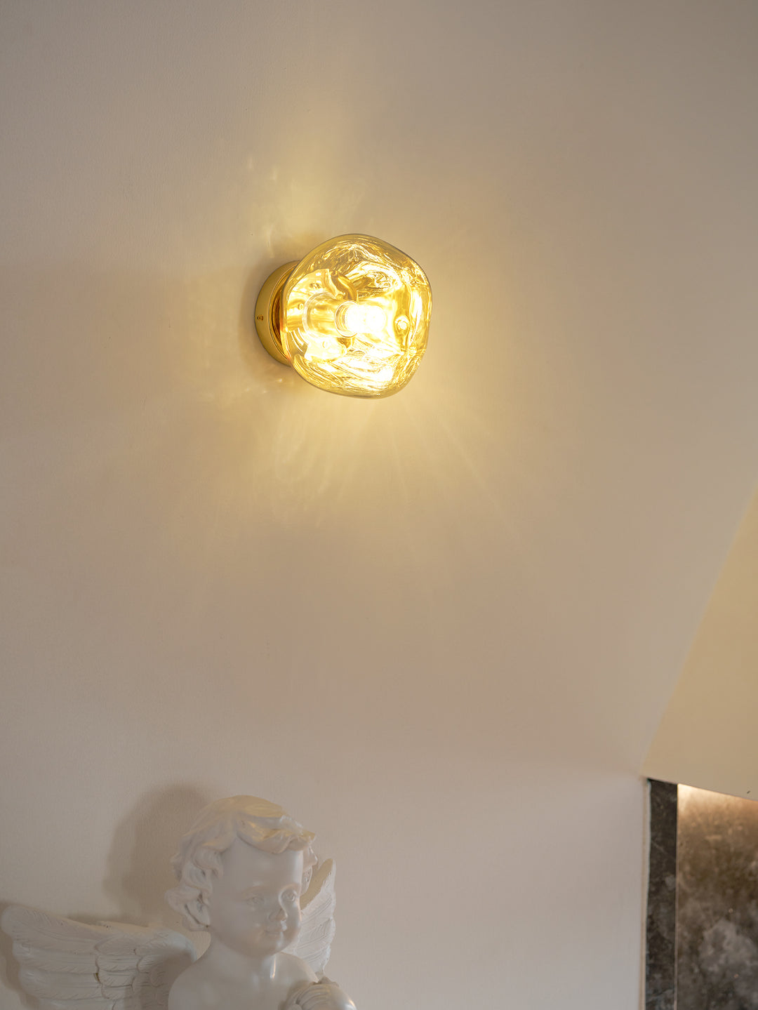 Lava Wall Lamp - Vakkerlight