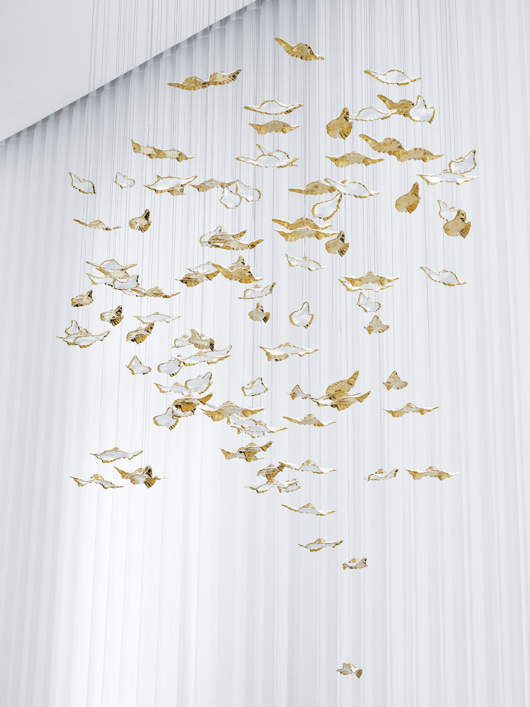 Leaf Twisted Sculptural Customize Chandelier - Vakkerlight