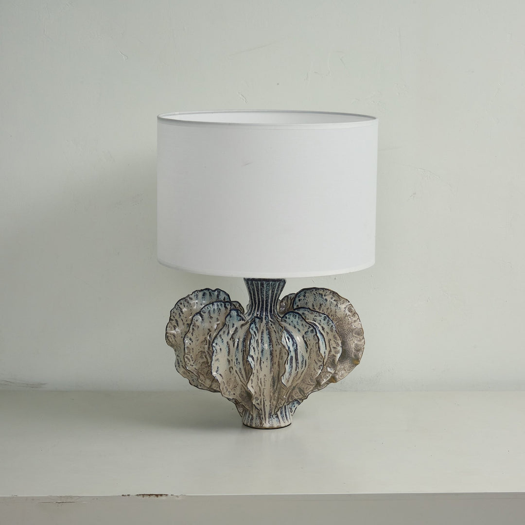 Leaf Shaped Ceramic Table Lamp - Vakkerlight