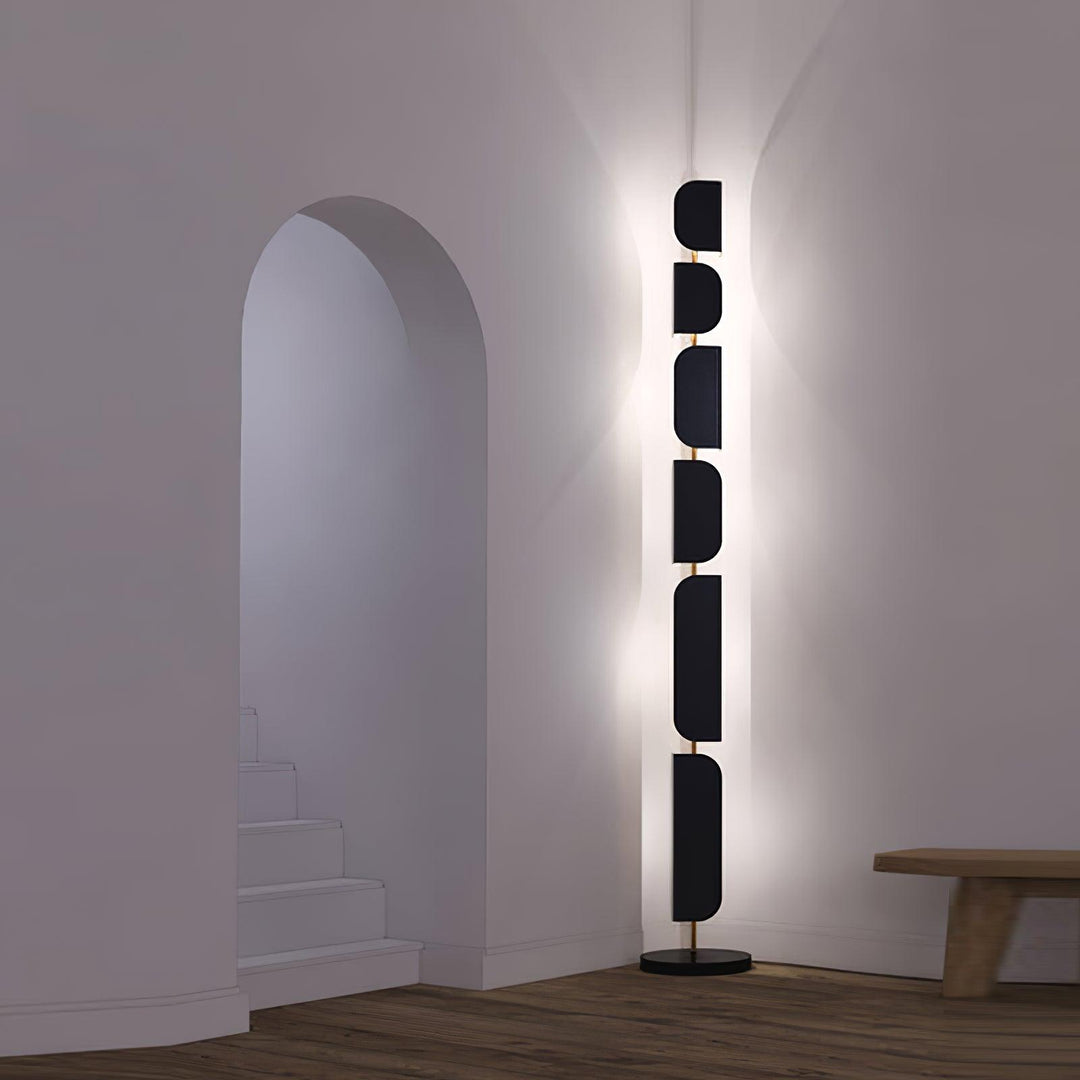 Leagan Floor Lamp - Vakkerlight