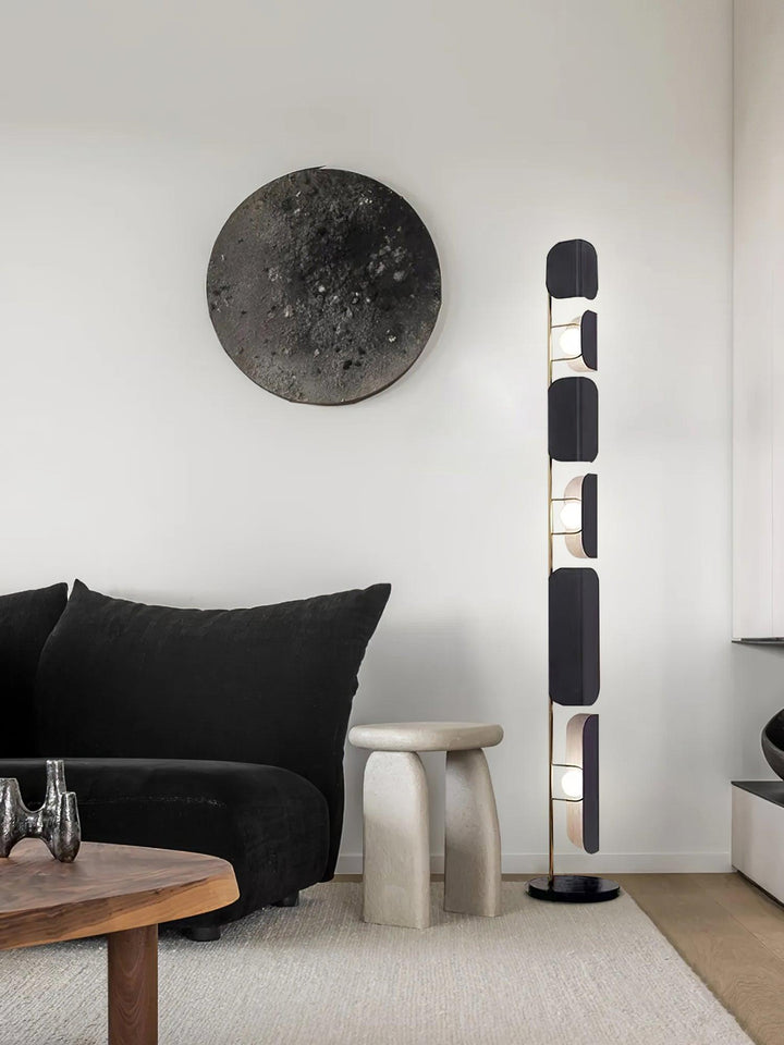 Leagan Floor Lamp - Vakkerlight