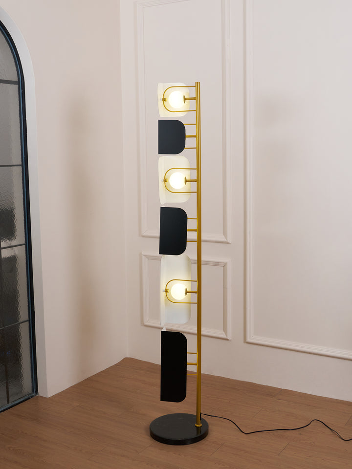 Leagan Floor Lamp