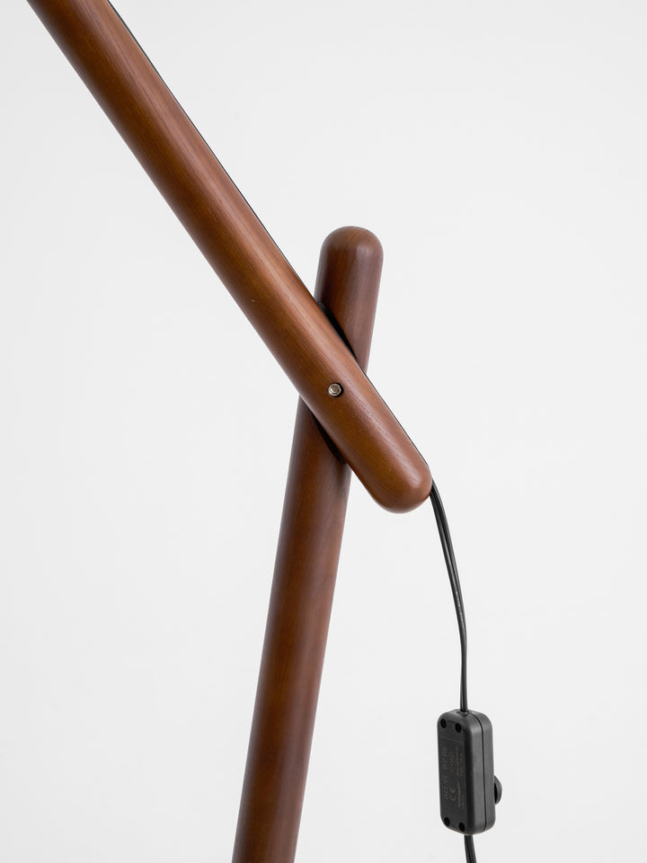 Lean Pivot Floor Lamp - Vakkerlight