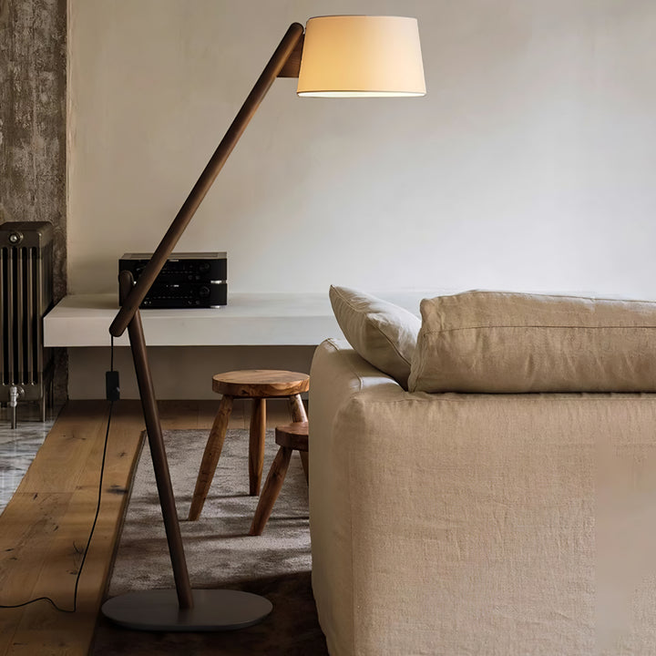 Lean Pivot Floor Lamp - Vakkerlight