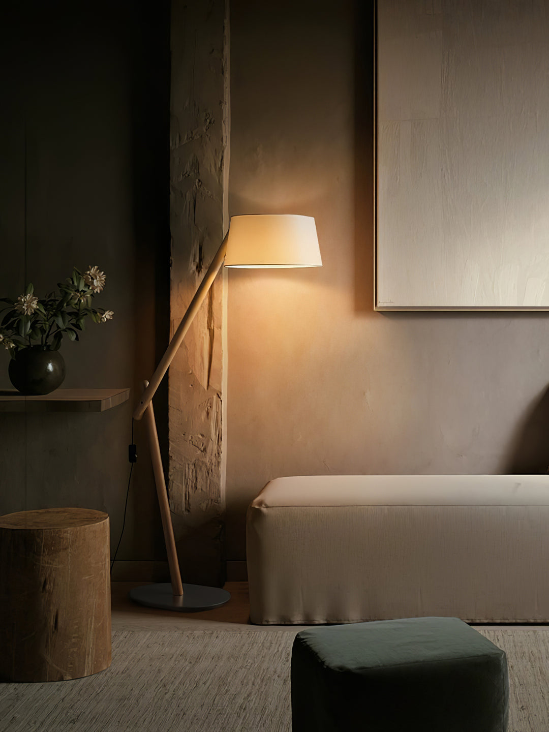 Lean Pivot Floor Lamp - Vakkerlight