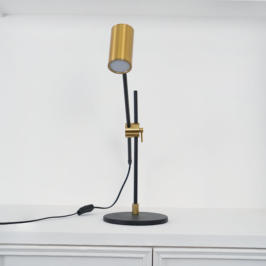 Lektor Table Lamp - Vakkerlight