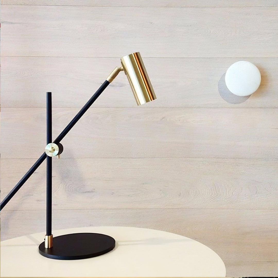 Lektor Table Lamp - Vakkerlight