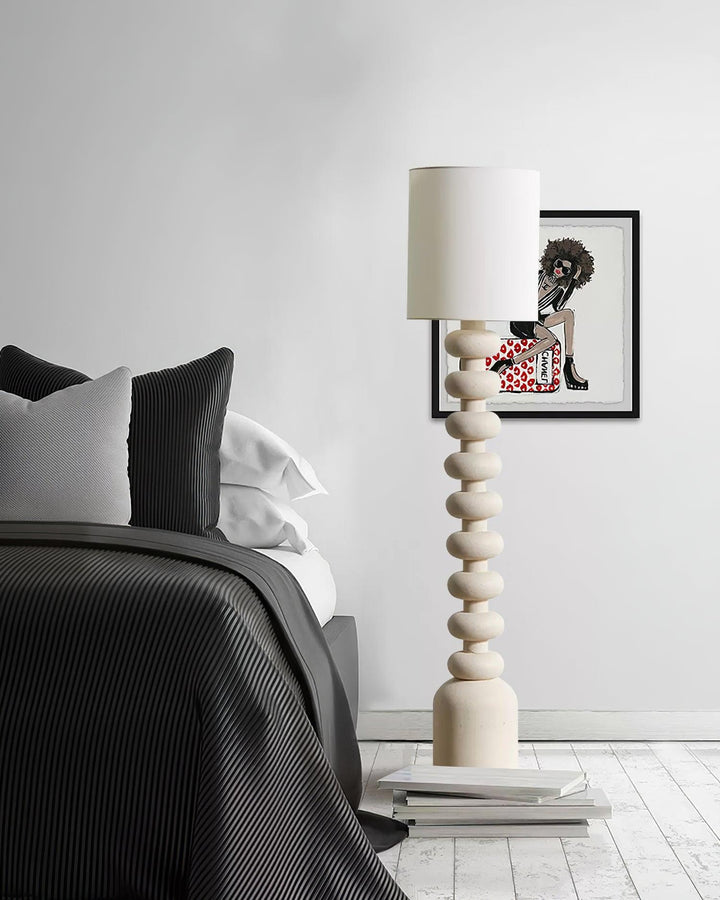 Leona Floor Lamp - Vakkerlight