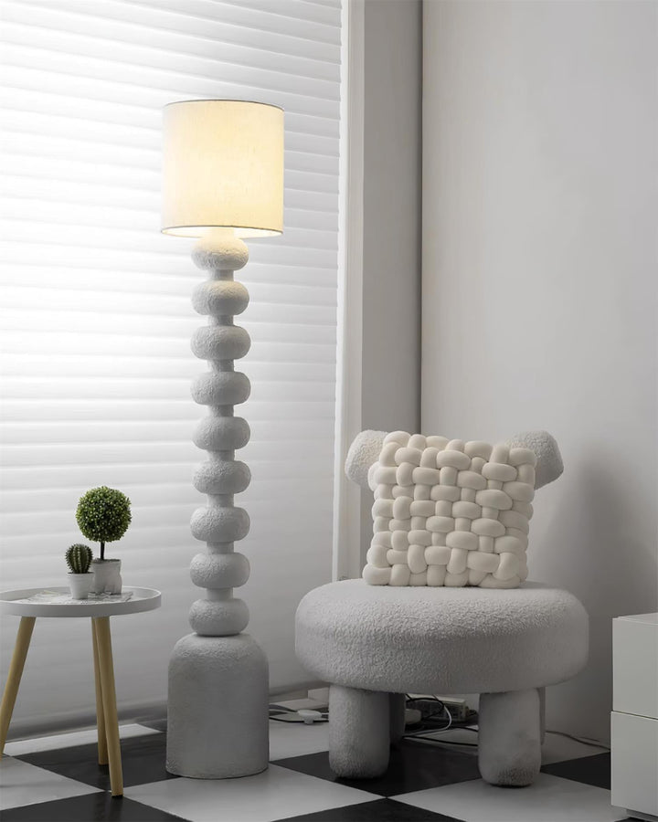 Leona Floor Lamp - Vakkerlight