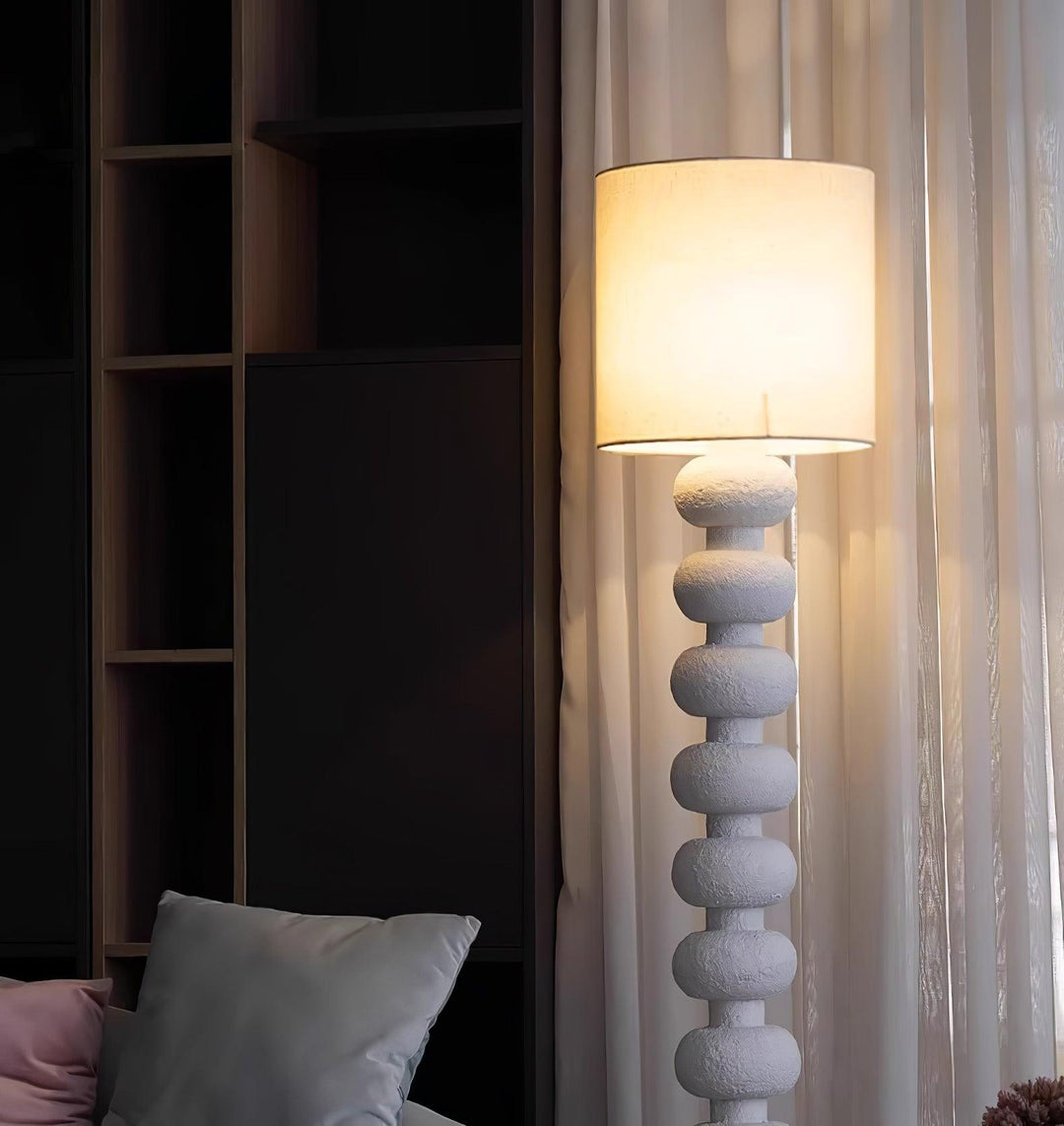 Leona Floor Lamp - Vakkerlight