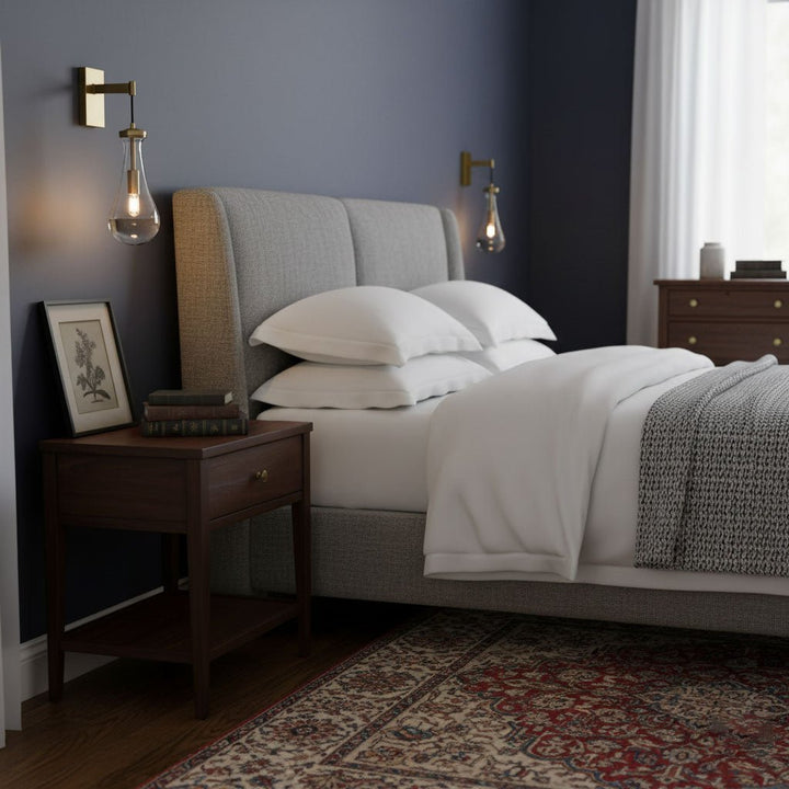 Leontine Glass Wall Lamp - Vakkerlight