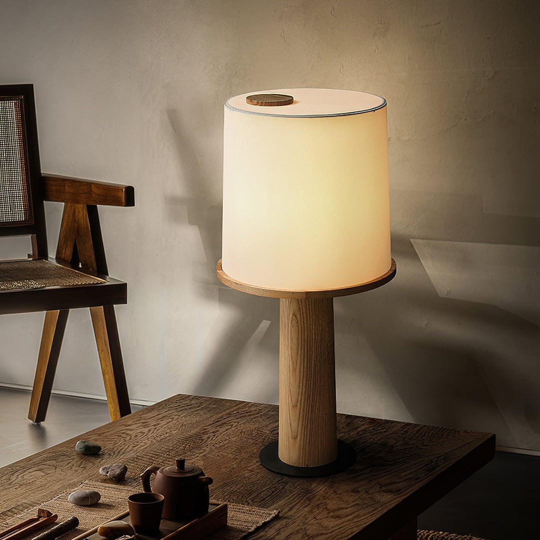 Light And Shadow Bottle Table Lamp - Vakkerlight