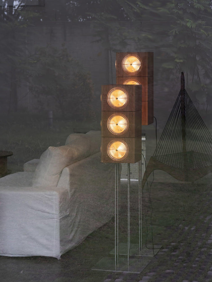 Cinematic Lightbox Camera Floor Lamp - Vakkerlight