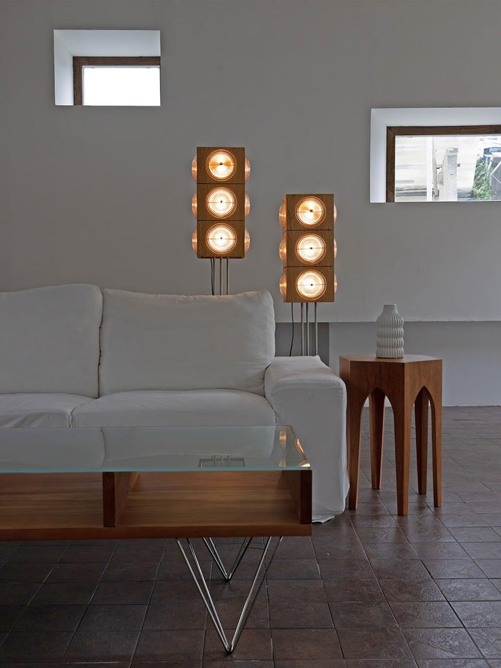 Cinematic Lightbox Camera Floor Lamp - Vakkerlight