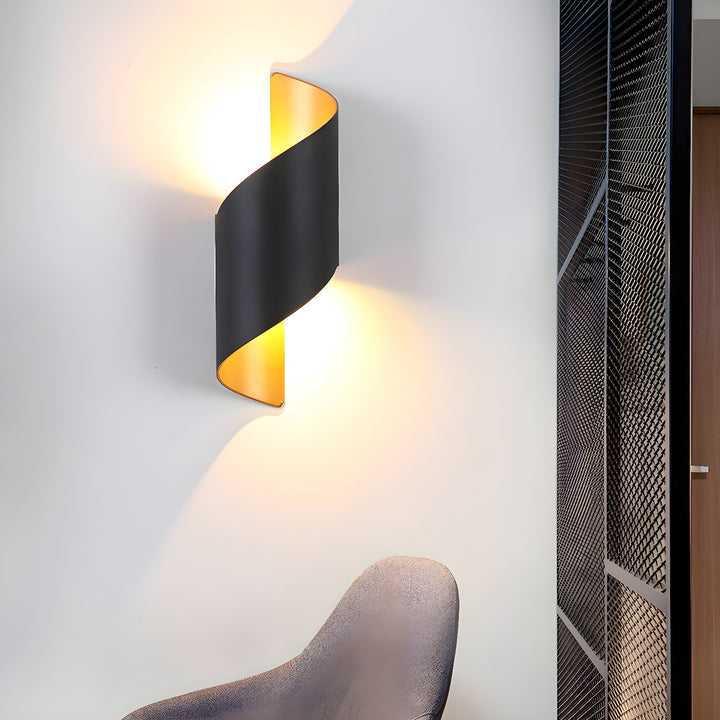 Lila Wall Lamp - Vakkerlight