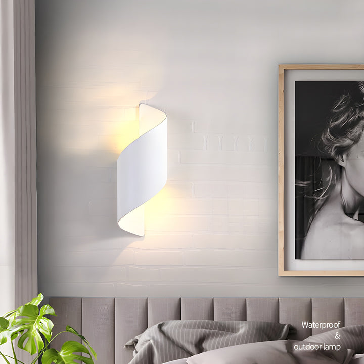 Lila Wall Lamp - Vakkerlight