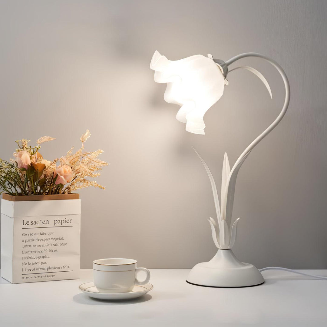 Lily of the Valley Table Lamp - Vakkerlight