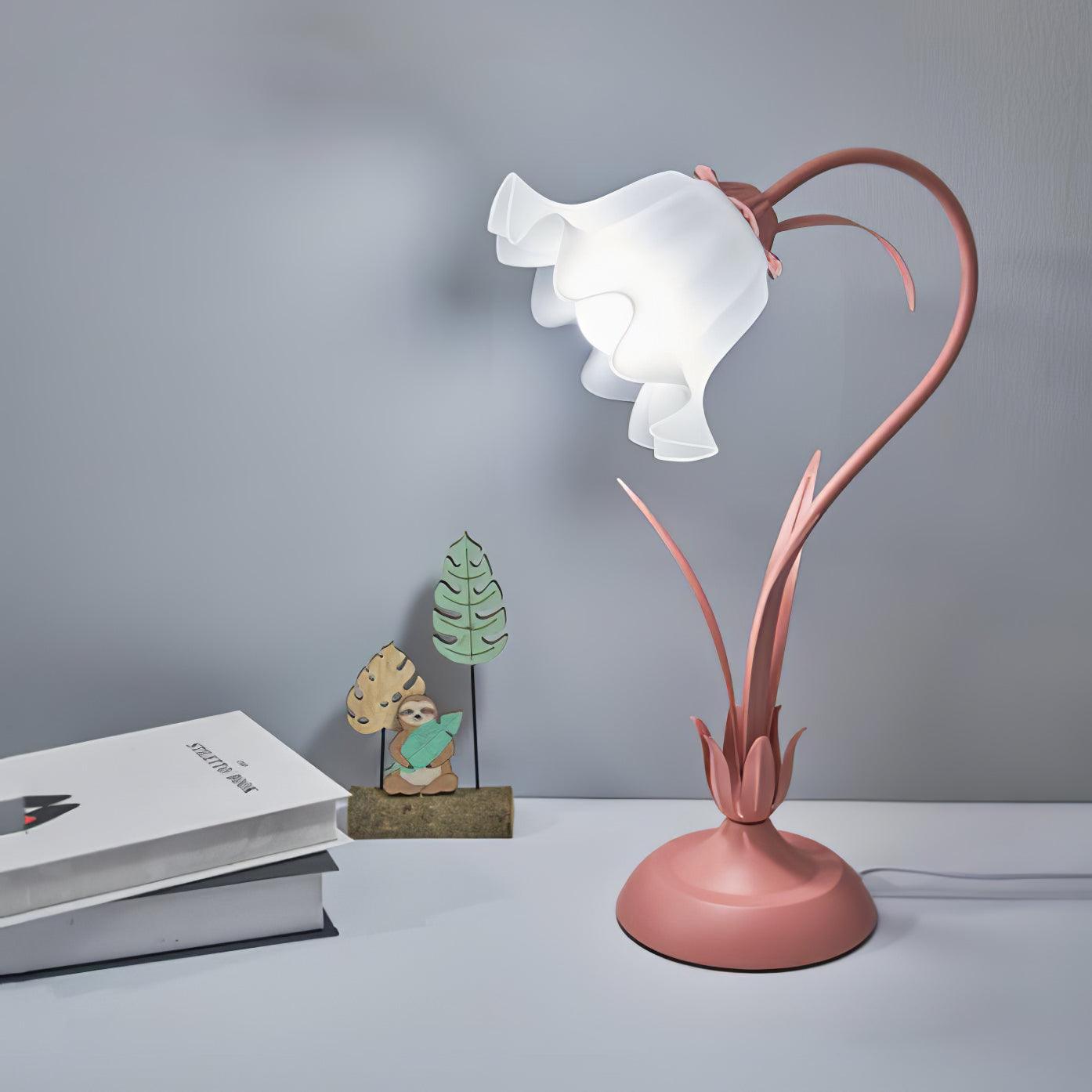 Lily of the Valley Table Lamp Vakkerlight