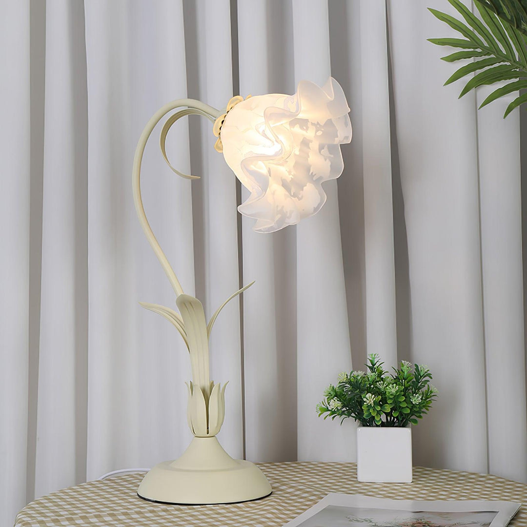 Lily of the Valley Table Lamp - Vakkerlight