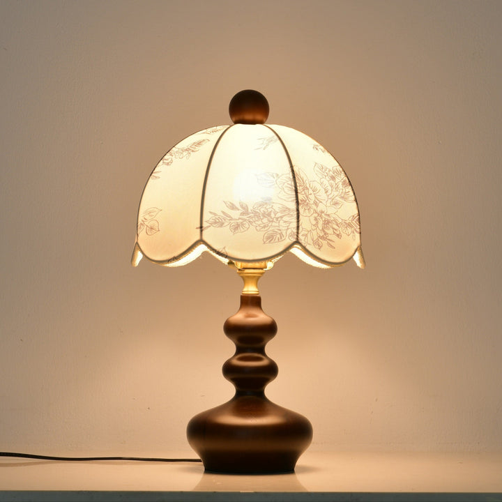 Lilybelle Blossom Table Lamp - Vakkerlight