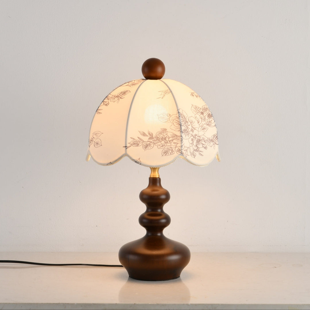 Lilybelle Blossom Table Lamp - Vakkerlight