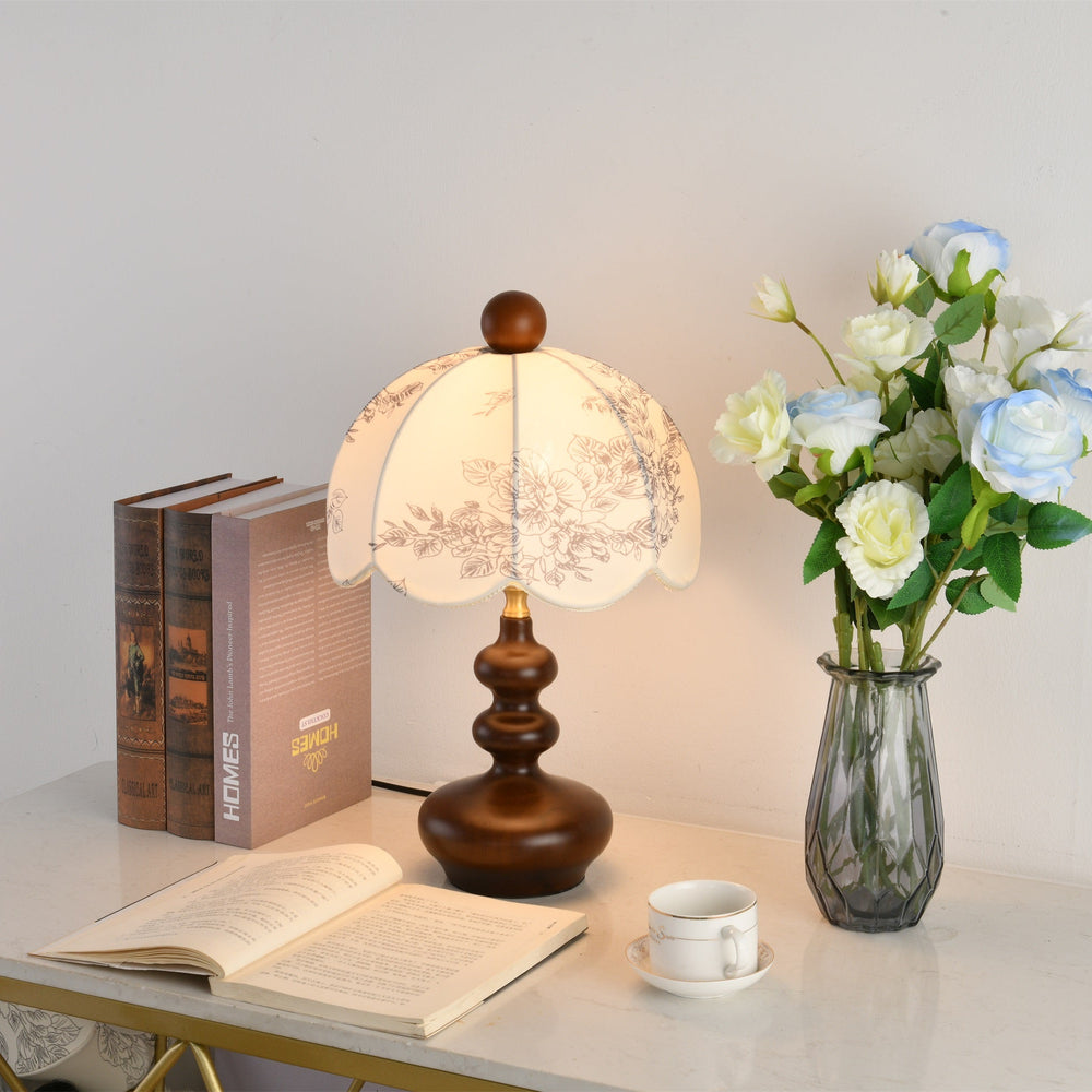 Lilybelle Blossom Table Lamp - Vakkerlight