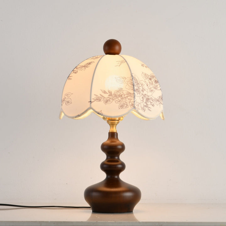 Lilybelle Blossom Table Lamp - Vakkerlight