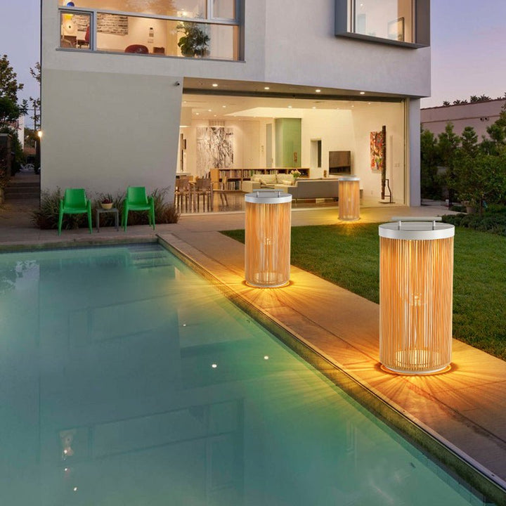 Linden Column Solar Outdoor Lamp - Vakkerlight