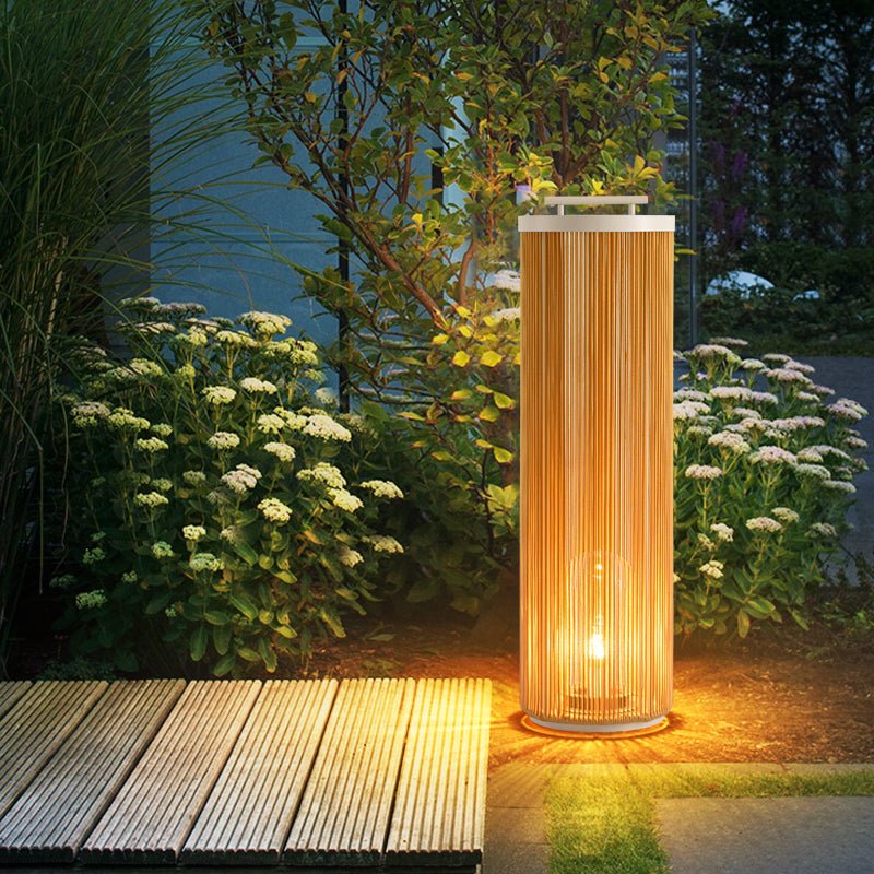 Linden Column Solar Outdoor Lamp - Vakkerlight