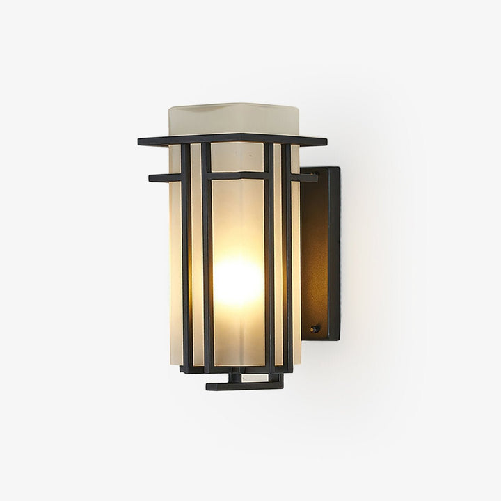 Linden Outdoor Wall Lamp - Vakkerlight